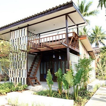 Chababaancham Resort Amphawa Exterior photo